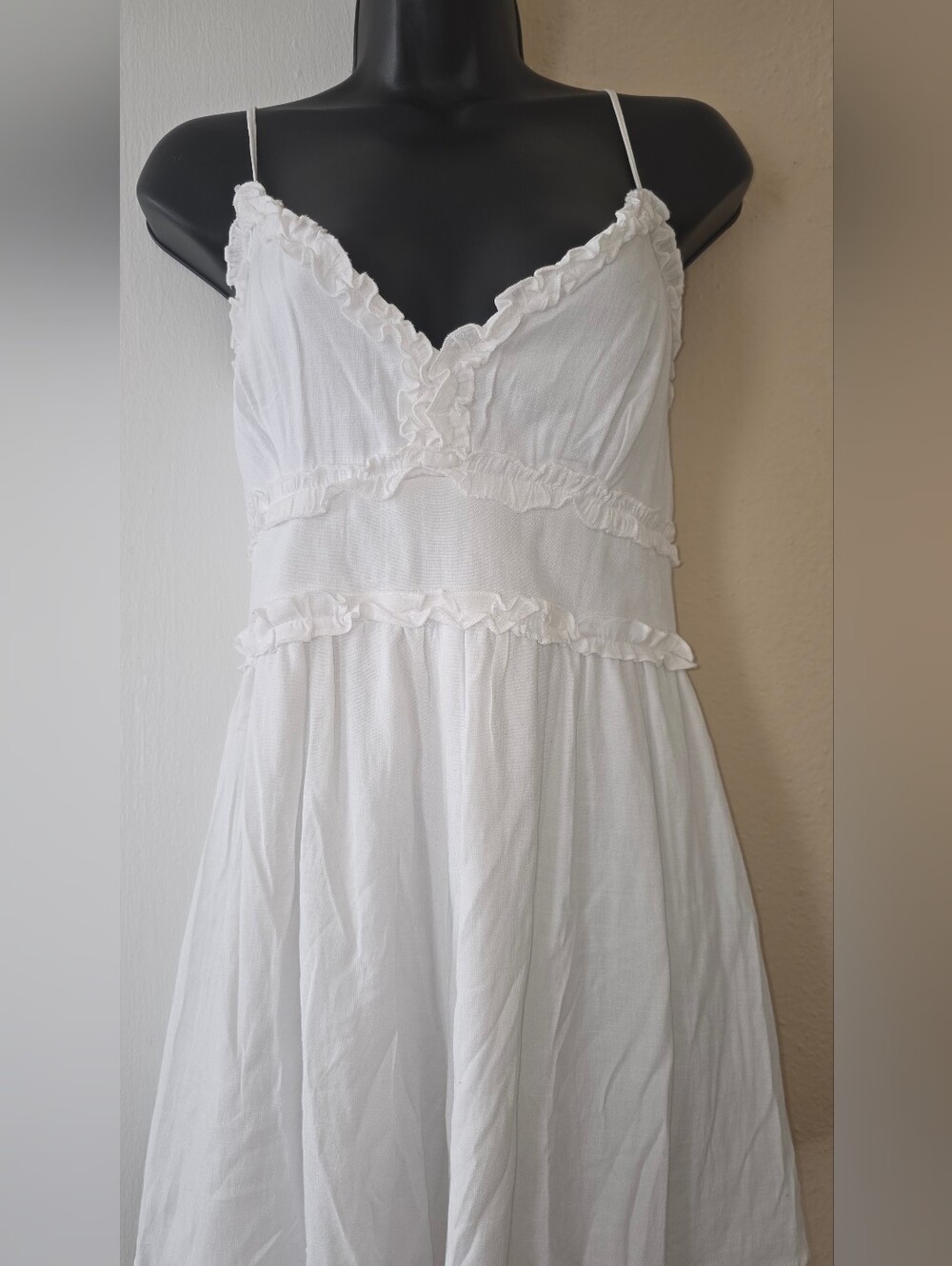 🤍💫White Ruffle Trim Spaghetti Strap Romper